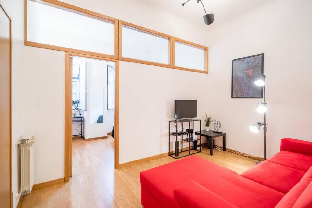 Beautiful Apartment Near The Center Of Lisbon Luaran gambar