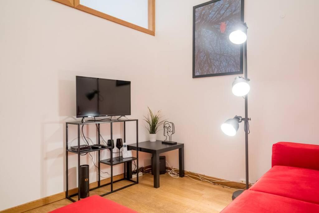 Beautiful Apartment Near The Center Of Lisbon Luaran gambar